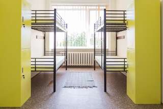 Хостелы EHE Hostel Таллин Спальное место на двухъярусной кровати в общем номере для мужчин-2
